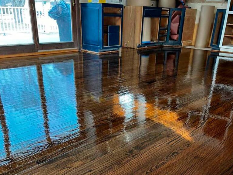 HARDWOOD FLOOR 2